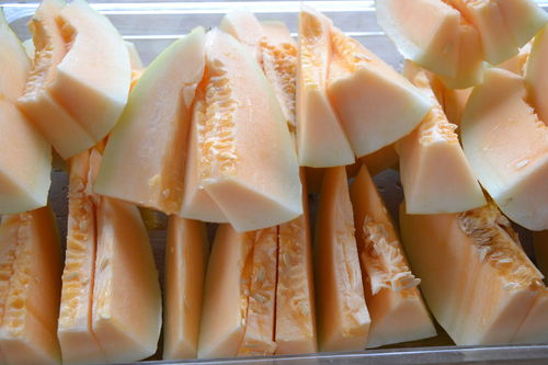 臨沂農(nóng)產(chǎn)品批發(fā)城第二屆水果節(jié)開幕，中外水果盛宴與產(chǎn)業(yè)新篇